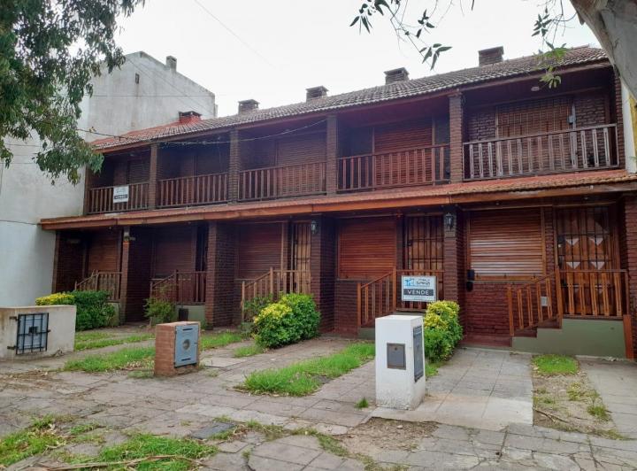 Casa · 75m² · 3 Ambientes · 1 Cochera