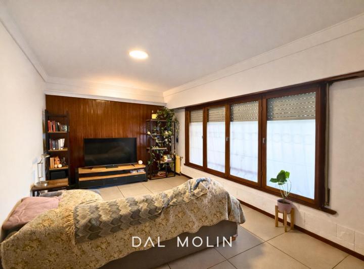 Casa · 170m² · 4 Ambientes · 2 Cocheras