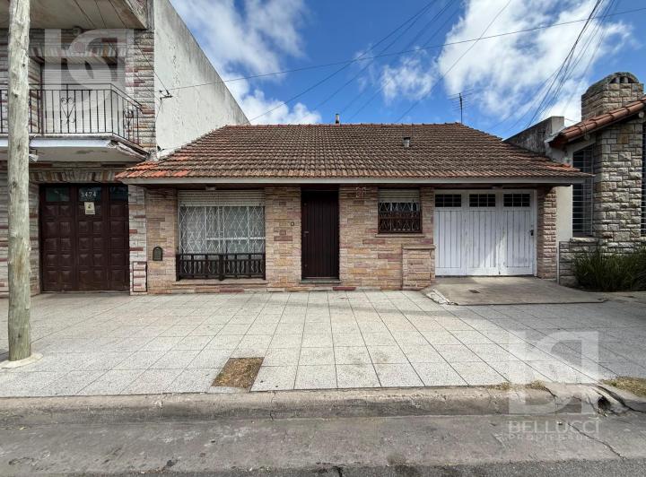 Casa · 100m² · 3 Ambientes · 1 Cochera