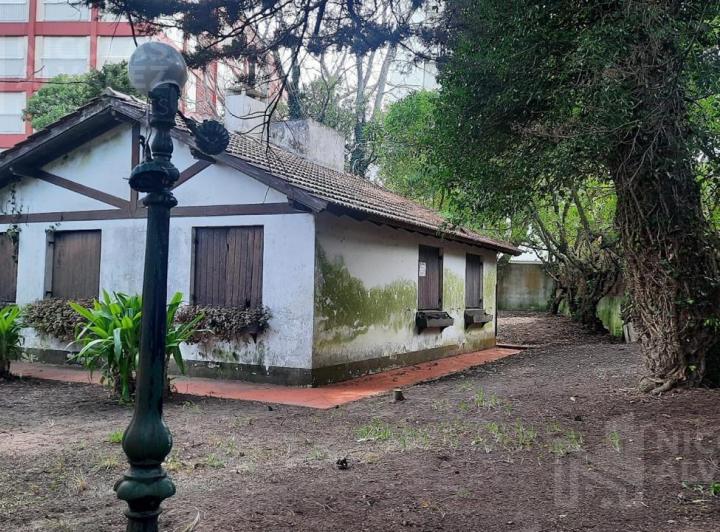 Casa · 720m²