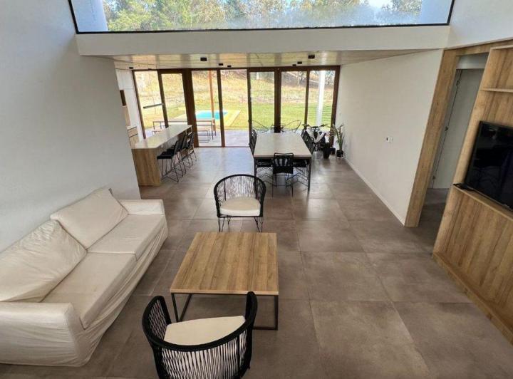 Casa · 167m² · 5 Ambientes · 1 Cochera