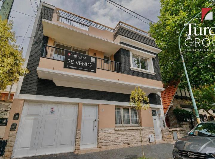 Casa · 190m² · 4 Ambientes · 1 Cochera