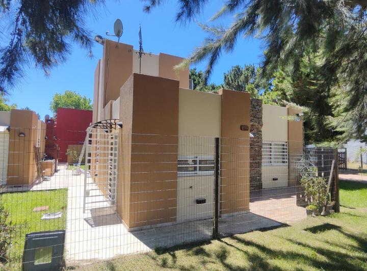 Casa · 173m² · 3 Ambientes · 1 Cochera