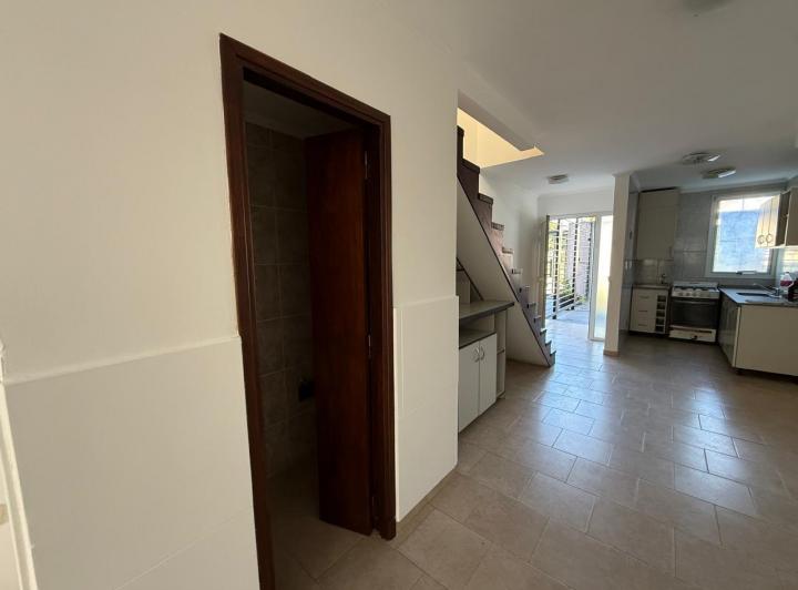 Casa · 64m² · 3 Ambientes · 1 Cochera