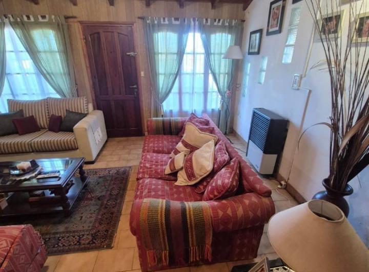 Casa · 128m² · 3 Ambientes · 1 Cochera