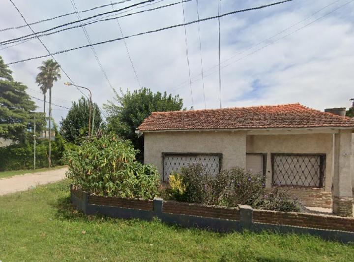 Casa · 85m² · 3 Ambientes · 1 Cochera