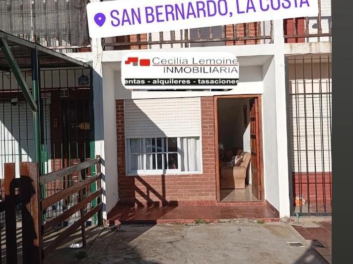 Casa · 75m² · 4 Ambientes · 1 Cochera