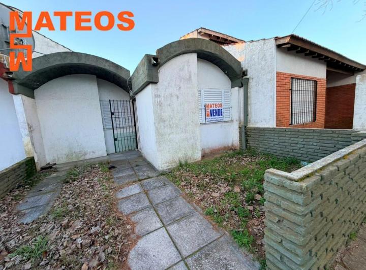 Casa · 45m² · 3 Ambientes · 1 Cochera
