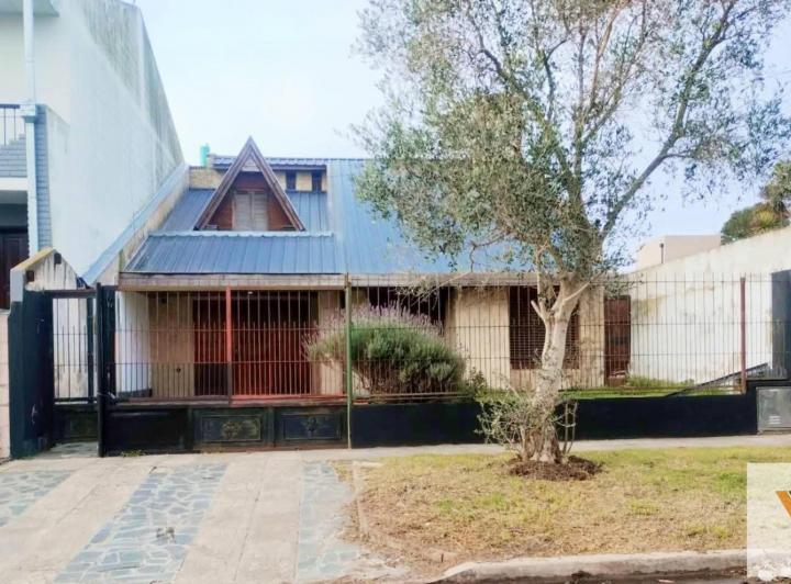 Casa · 176m² · 7 Ambientes