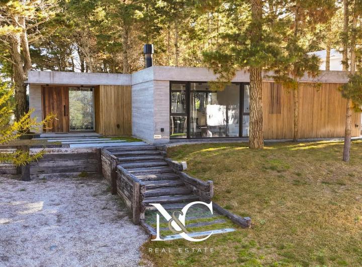 Casa · 170m² · 5 Ambientes