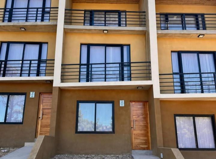 Casa · 121m² · 4 Ambientes · 1 Cochera