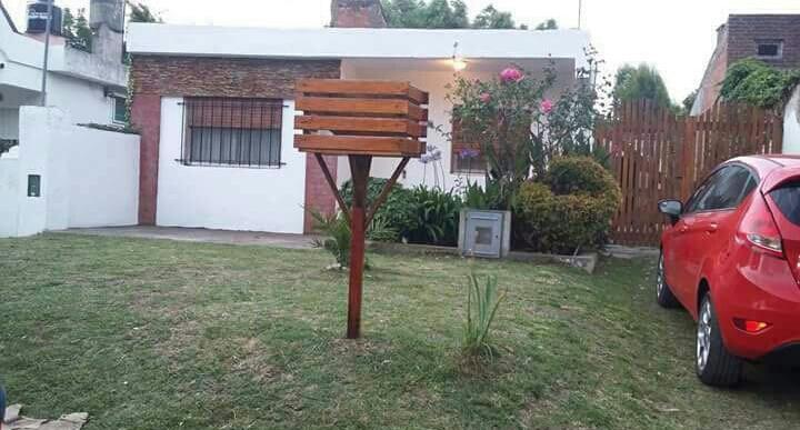 Casa · 1m² · 5 Ambientes · 1 Cochera