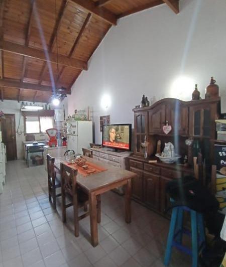 Casa · 363m² · 3 Ambientes · 1 Cochera