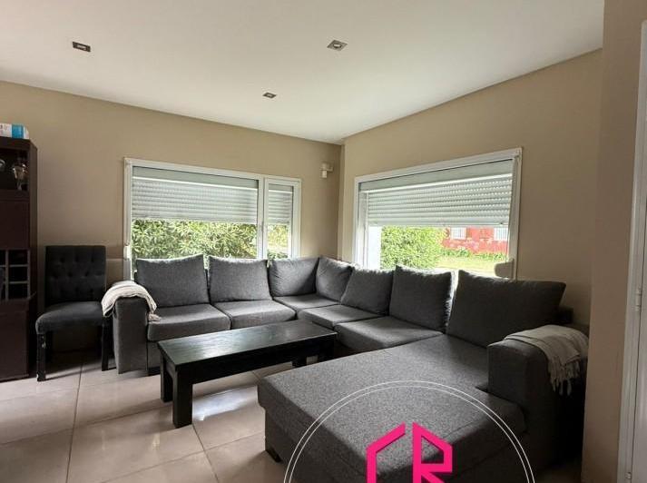 Casa · 47m² · 3 Ambientes · 1 Cochera