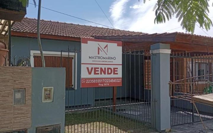 Casa · 4 Ambientes · 1 Cochera