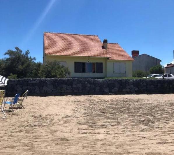 Casa · 120m² · 6 Ambientes · 1 Cochera
