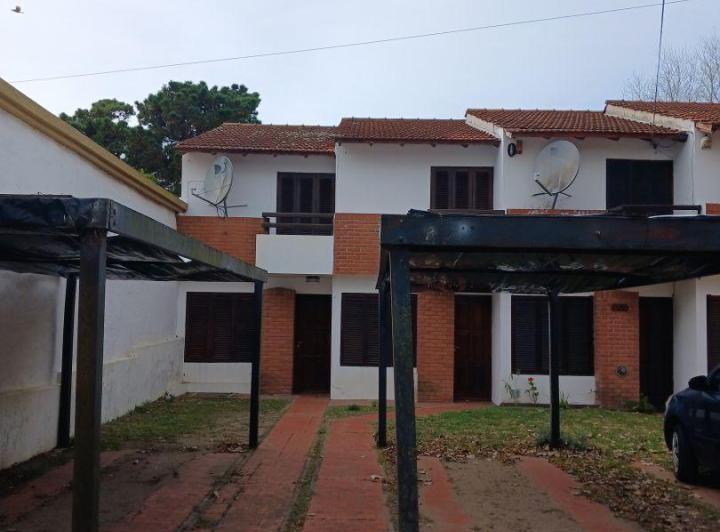Casa · 54m² · 3 Ambientes · 1 Cochera
