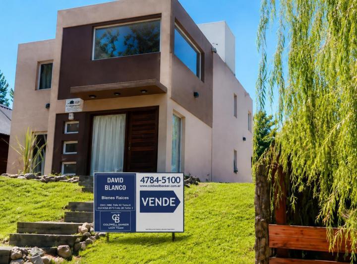 Casa · 125m² · 5 Ambientes · 1 Cochera