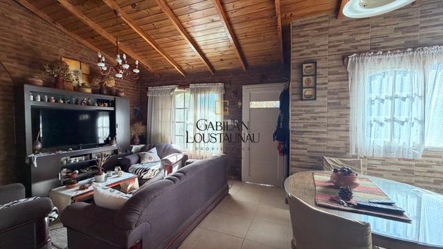 Casa · 137m² · 4 Ambientes · 1 Cochera