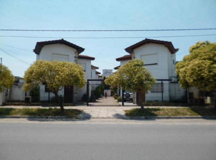 Casa · 50m² · 3 Ambientes · 1 Cochera