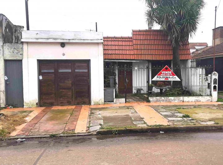 Casa · 88m² · 3 Ambientes · 1 Cochera