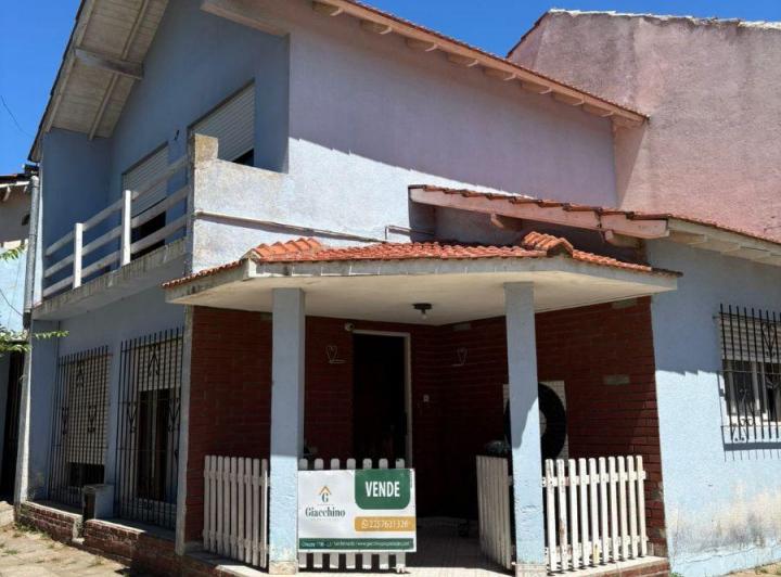 Casa · 70m² · 3 Ambientes · 1 Cochera