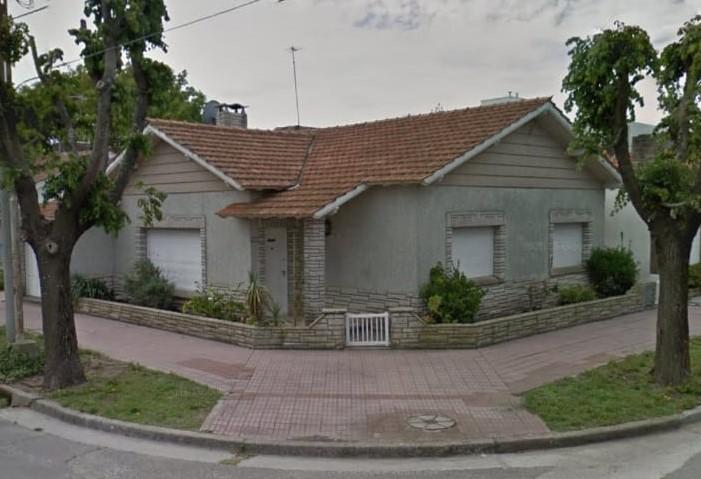 Casa · 117m² · 3 Ambientes · 1 Cochera
