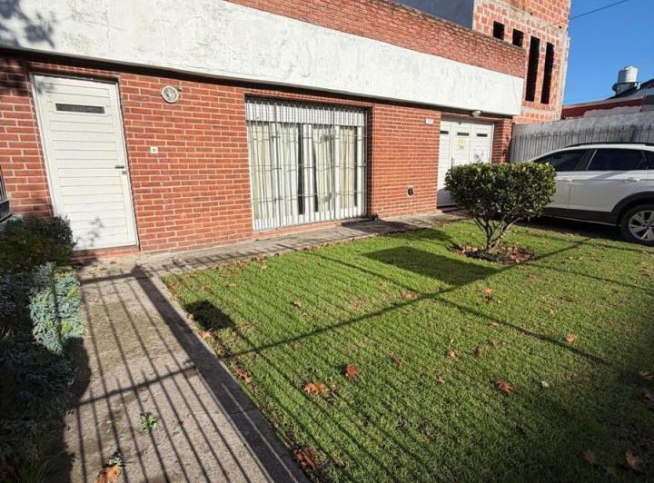 Casa · 164m² · 3 Ambientes · 1 Cochera