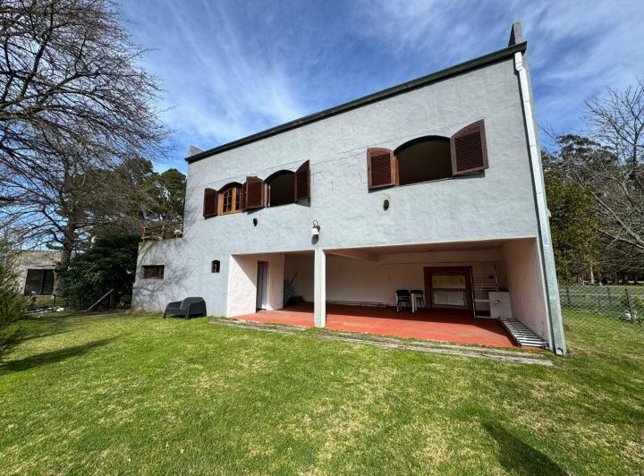 Casa · 103m² · 3 Ambientes · 2 Cocheras