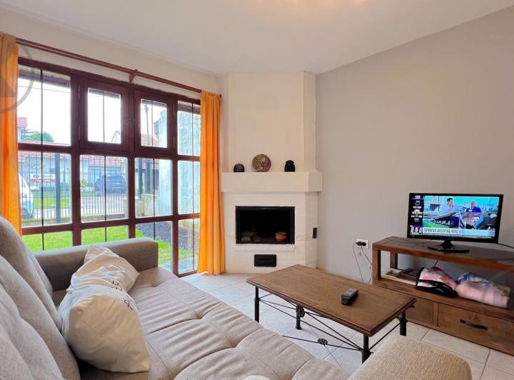 Casa · 118m² · 4 Ambientes · 2 Cocheras
