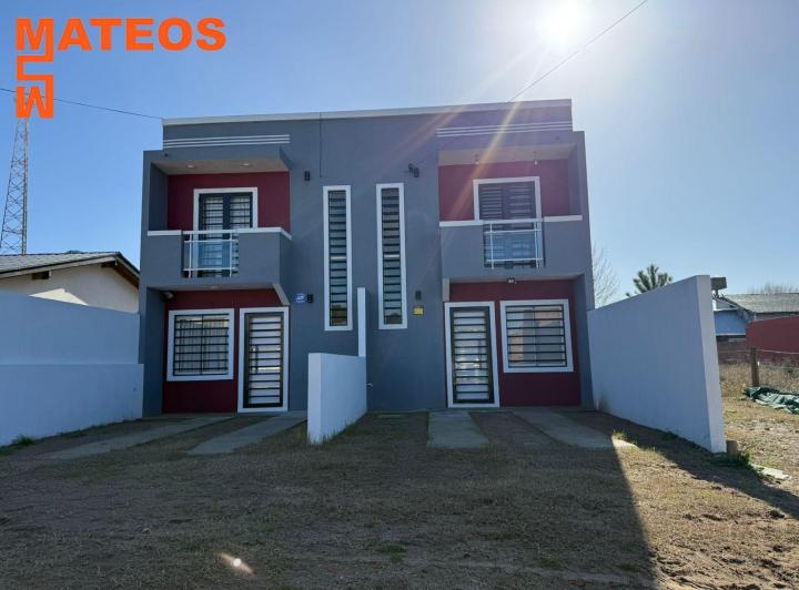 Casa · 90m² · 3 Ambientes · 1 Cochera