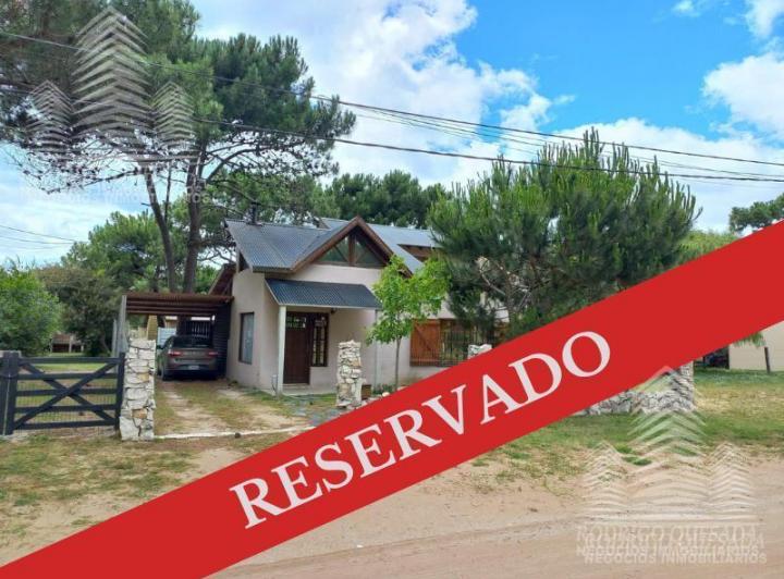 Casa · 100m² · 6 Ambientes