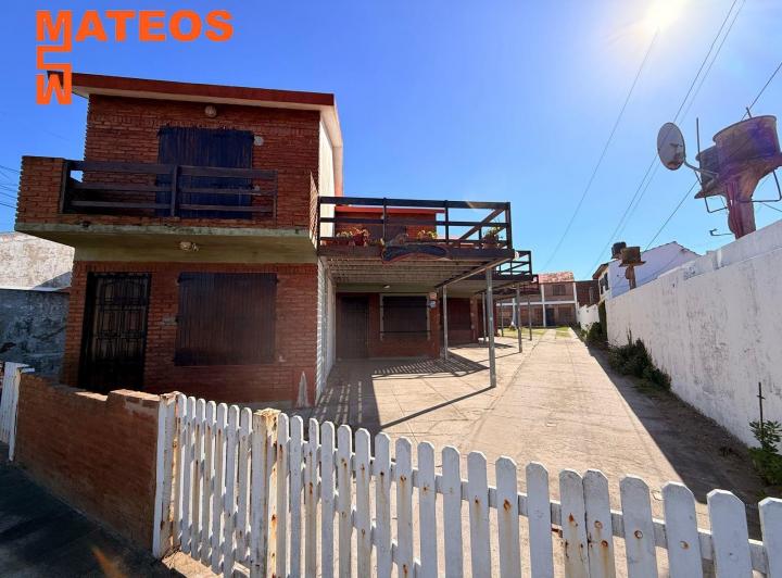 Casa · 35m² · 3 Ambientes · 1 Cochera