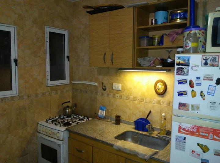 Casa · 5 Dormitorios · 1 Cochera