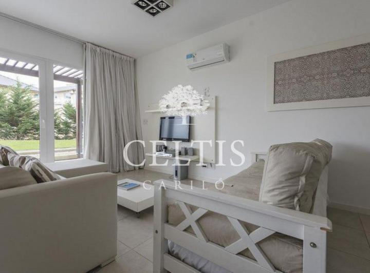 Departamento · 82m² · 2 Ambientes · 1 Cochera