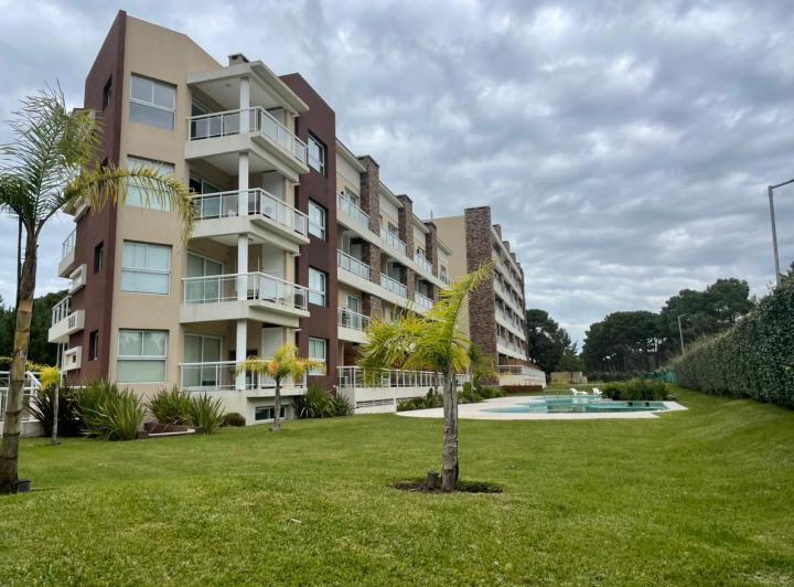 Departamento · 85m² · 2 Dormitorios · 1 Cochera