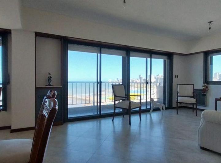 Departamento · 127m² · 4 Ambientes · 2 Cocheras