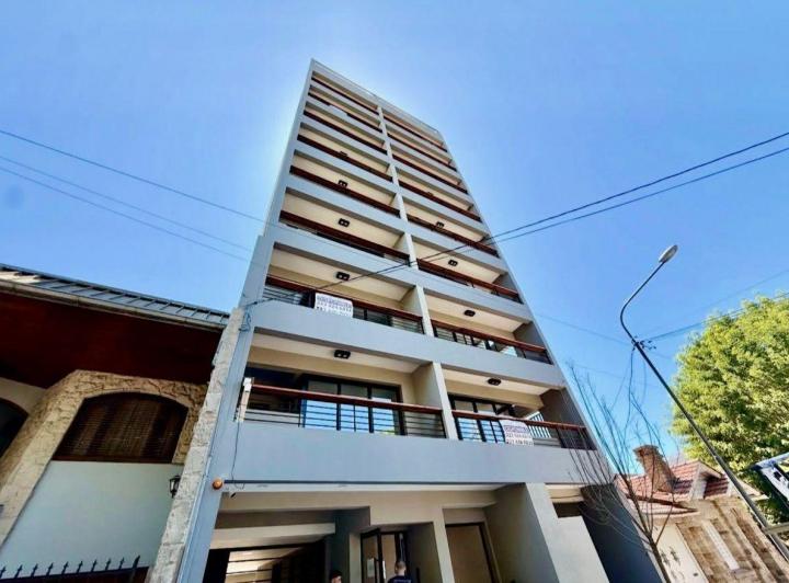 Departamento · 52m² · 2 Ambientes · 1 Cochera