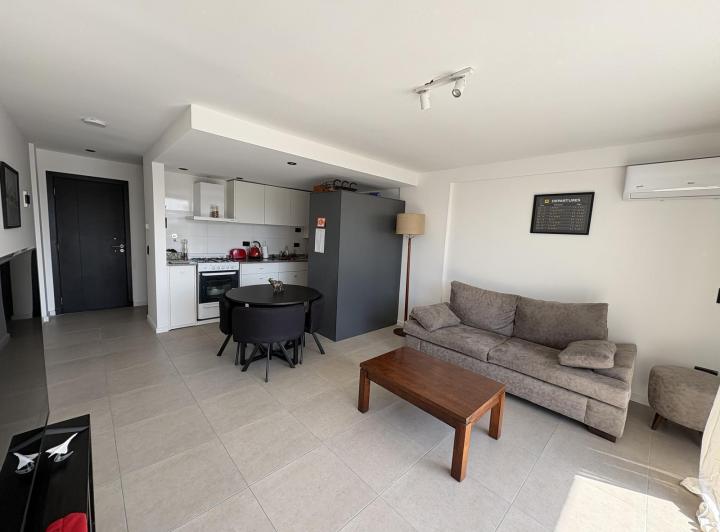 Departamento · 48m² · 2 Ambientes · 1 Cochera