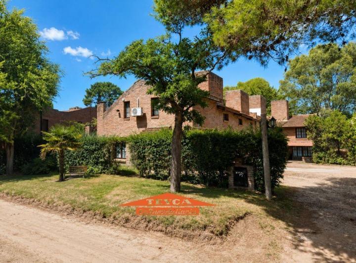 Departamento · 37m² · 2 Ambientes · 1 Cochera