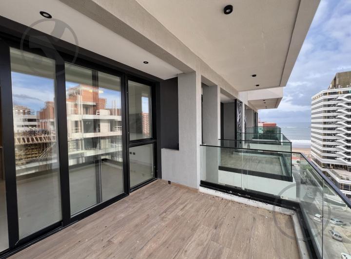 Departamento · 83m² · 3 Ambientes · 2 Cocheras
