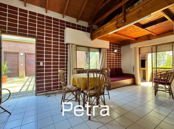 Departamento · 40m² · 2 Ambientes · 1 Cochera