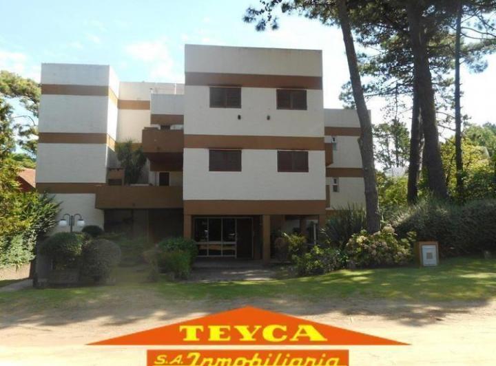 Departamento · 60m² · 3 Ambientes · 1 Cochera