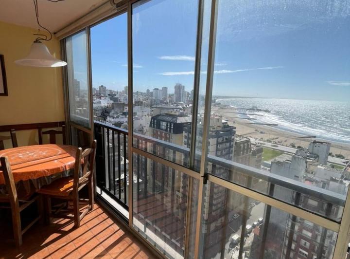 Departamento · 50m² · 2 Ambientes · 1 Cochera
