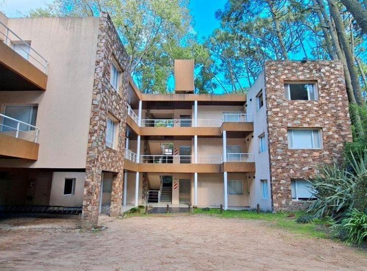Departamento · 75m² · 3 Ambientes · 1 Cochera