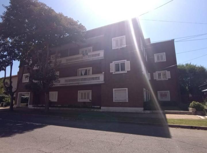 Departamento · 104m² · 3 Ambientes · 1 Cochera