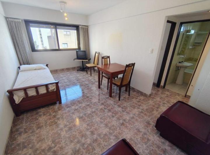 Departamento · 45m² · 2 Ambientes · 1 Cochera
