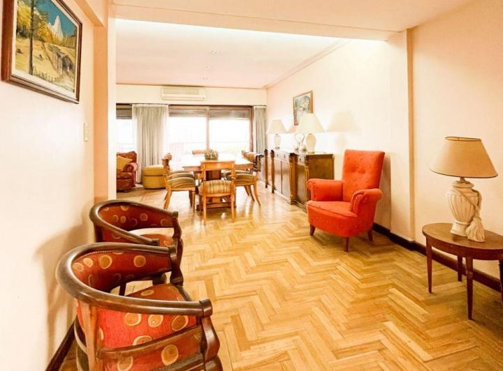 Departamento · 186m² · 4 Ambientes · 2 Cocheras