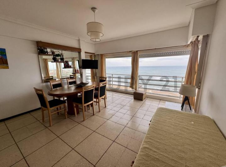 Departamento · 70m² · 3 Ambientes · 1 Cochera