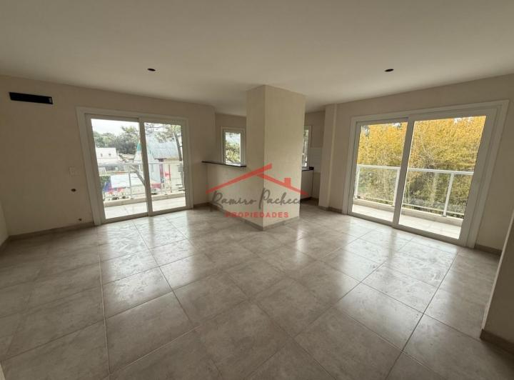 Departamento · 83m² · 3 Ambientes · 1 Cochera